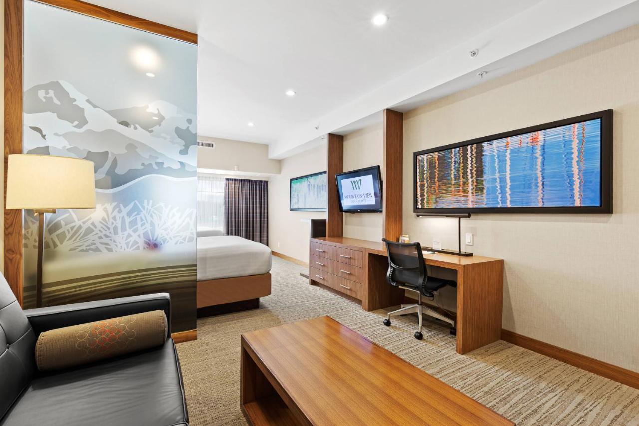 Mountain View Inn & Suites Sundre Buitenkant foto